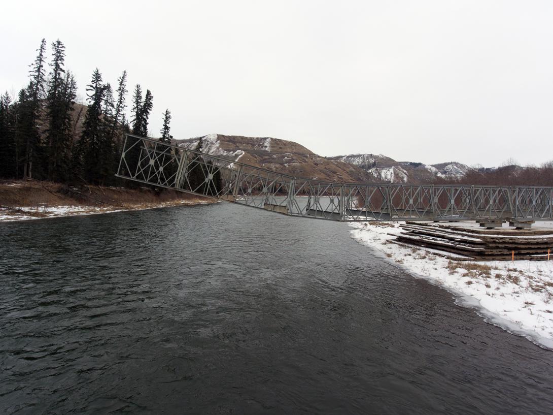 This view is looking downstream and north and the Bridge is extending across the river channel to Tea Island | March 2017