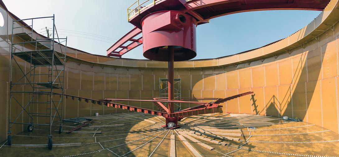 Aggregate crushing equipment on the south bank | July 2017