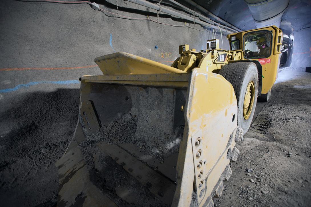 A tram used for hauling materials in the drainage tunnel on the south bank | March 2018