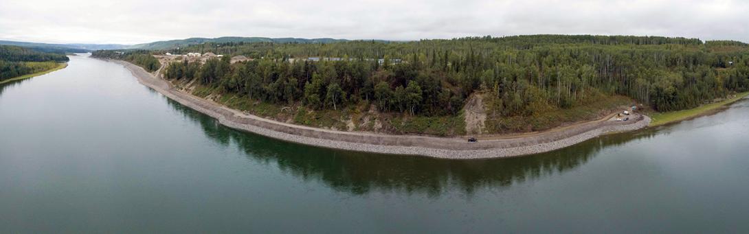 The Hudson’s Hope shoreline protection berm from the east-end moving towards the west end. Work continues to bring the elevation up to specifications. |September 2021