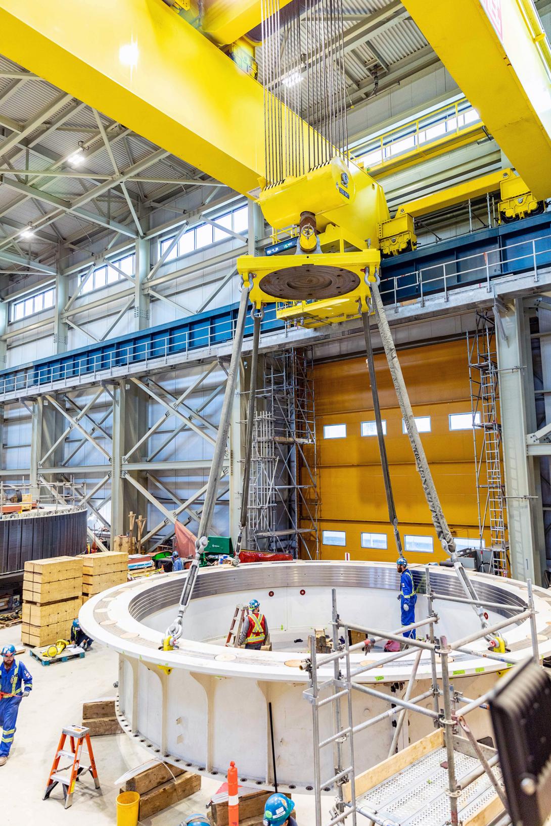 Prepping the lower ring for installation of unit 1 in the turbine pit. | October 2022